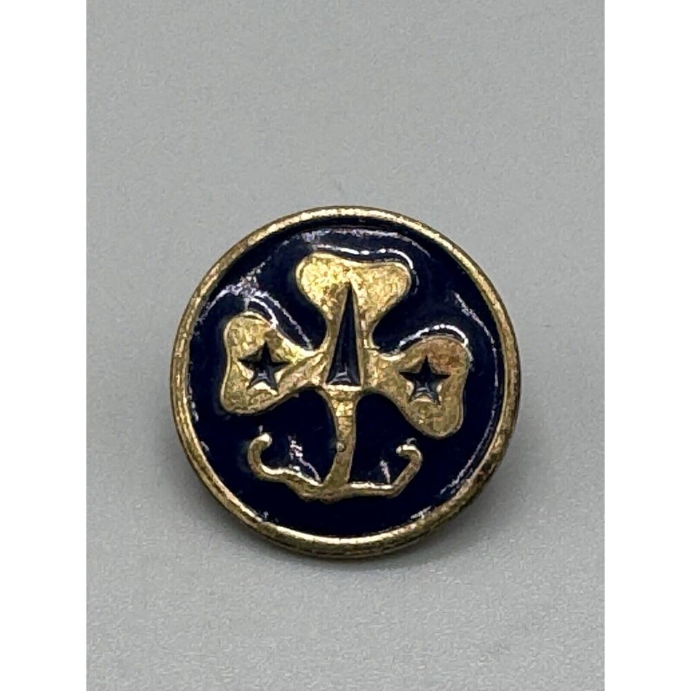 Vintage Girl Scout Pin World Trefoil w/ Clover & Stars